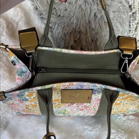 Kurt Geiger limited edition, London floral tote - Picture 5 of 7